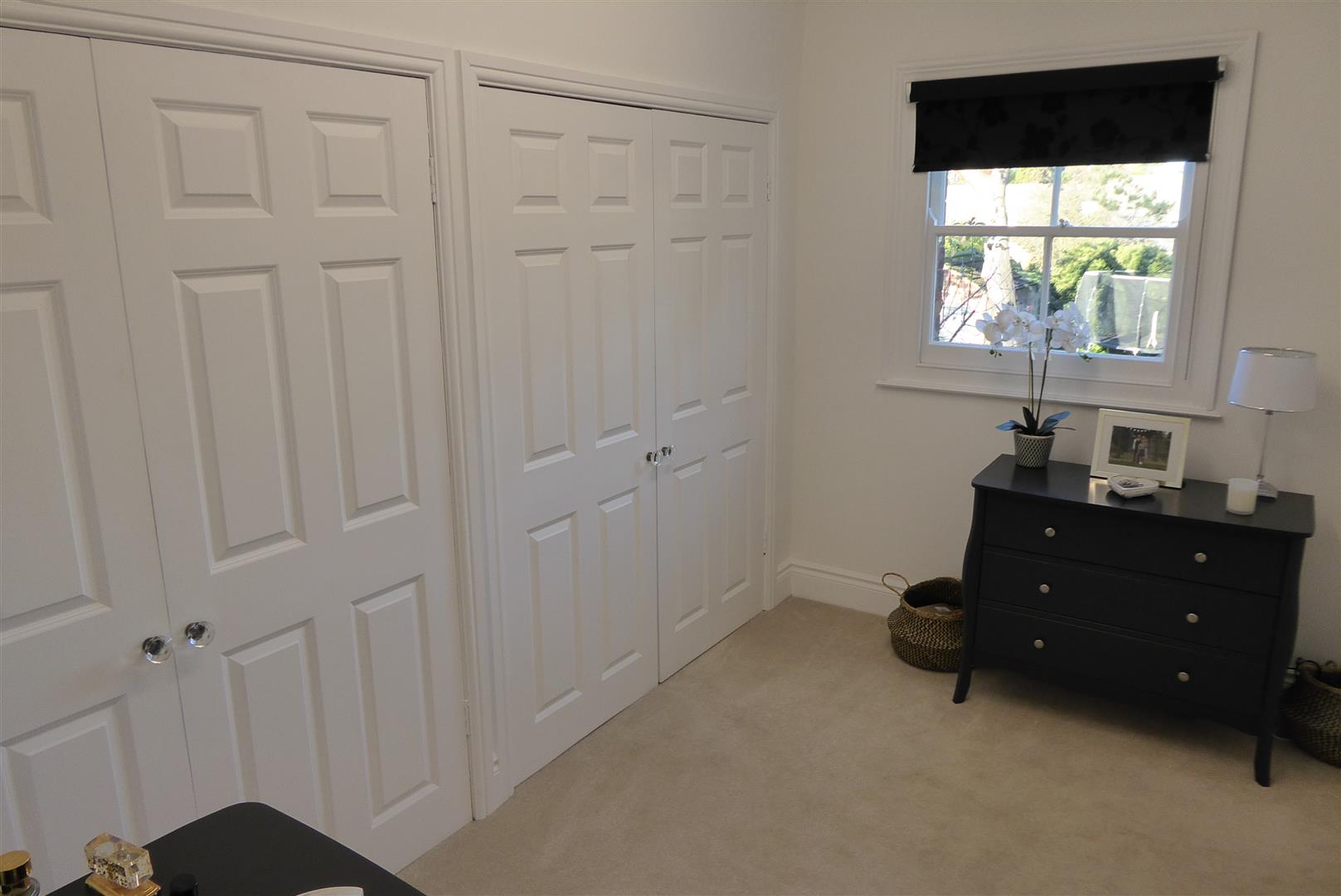 BEDROOM 4 (REAR)